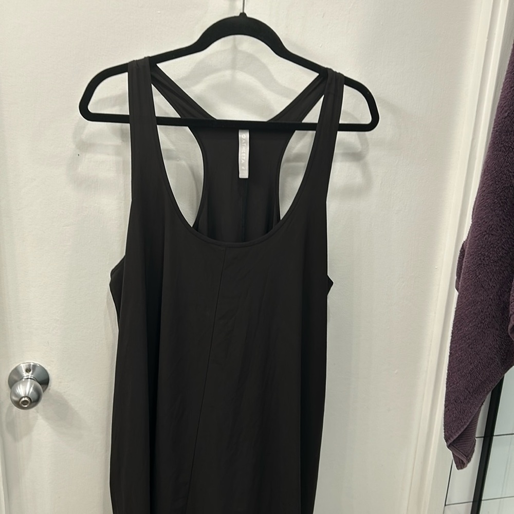 Athleta highlo maxi dress with pockets